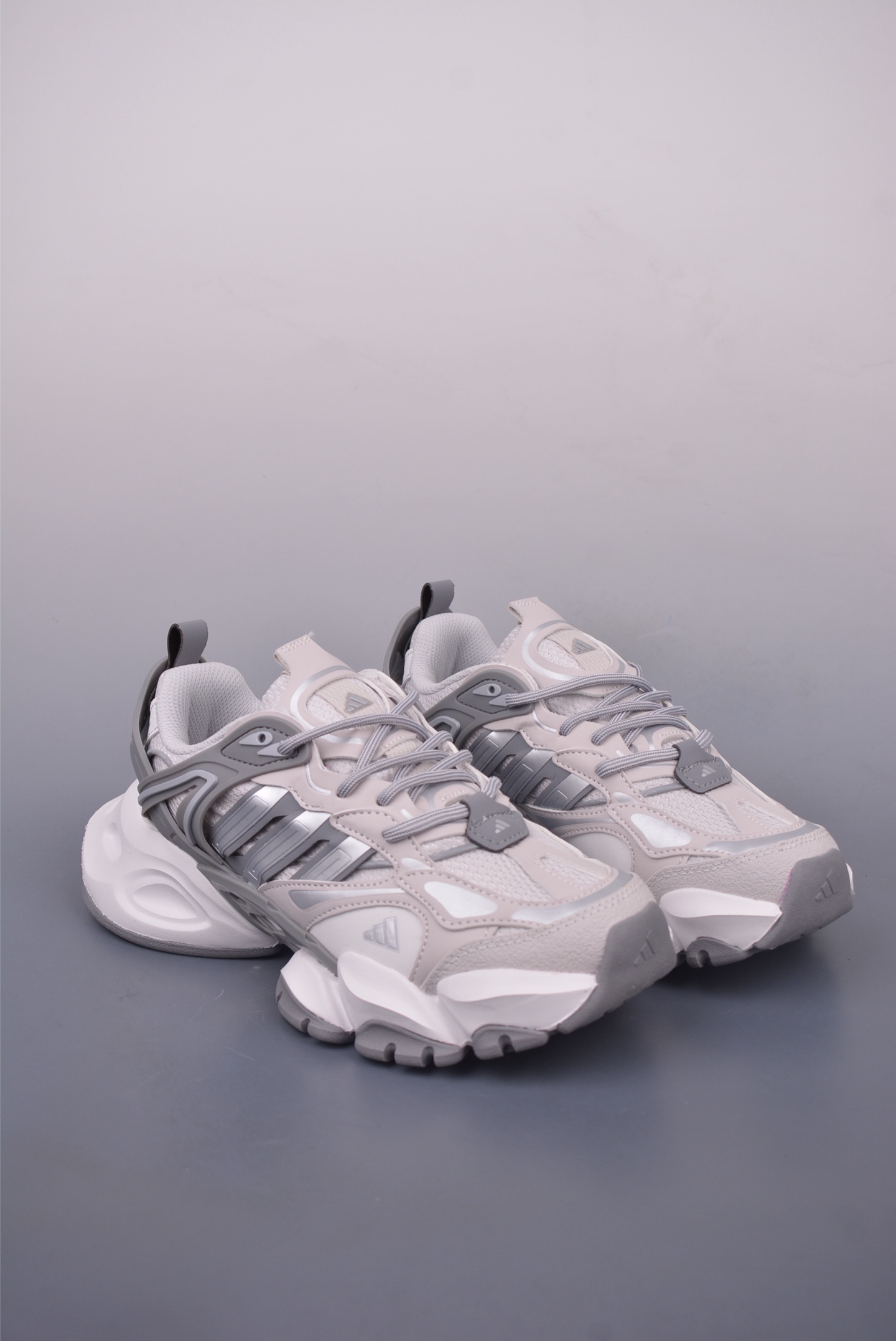 아디다스 벤토 XL 상품 번호: IH1583