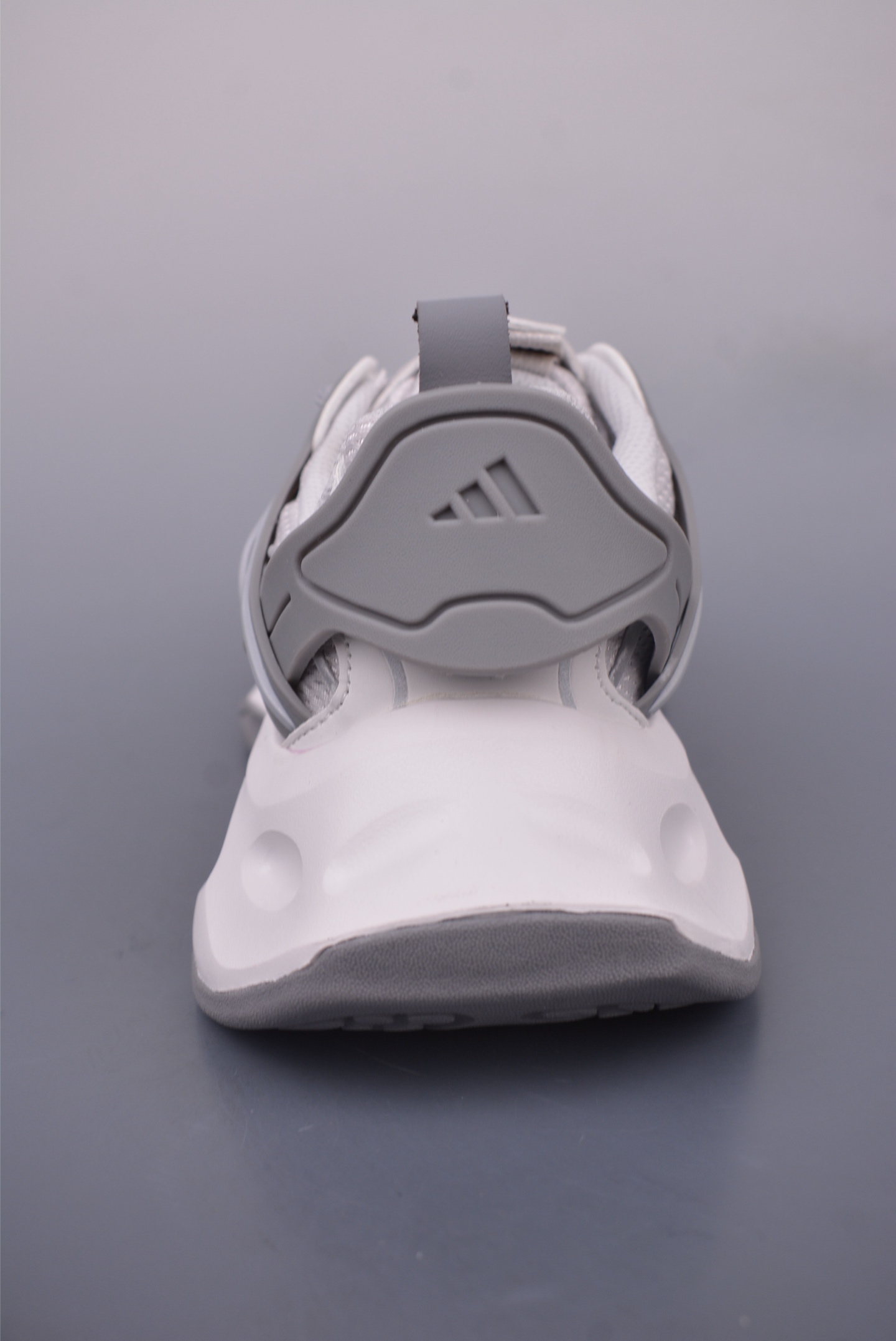 아디다스 벤토 XL 상품 번호: IH1583