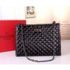 발렌티노 스파이크 쇼퍼백 GARAVANI ROCKSTUD SPIKE SHOPPING BAG V520010