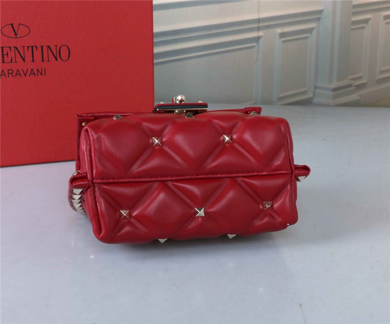 발렌티노 GARAVANI CANDYSTUD 미니 토트&숄더백 17CM B31561