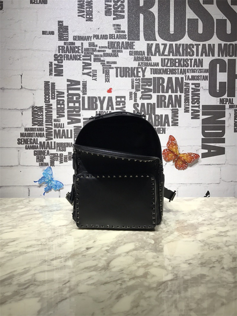 발렌티노 백팩 신상 B3013