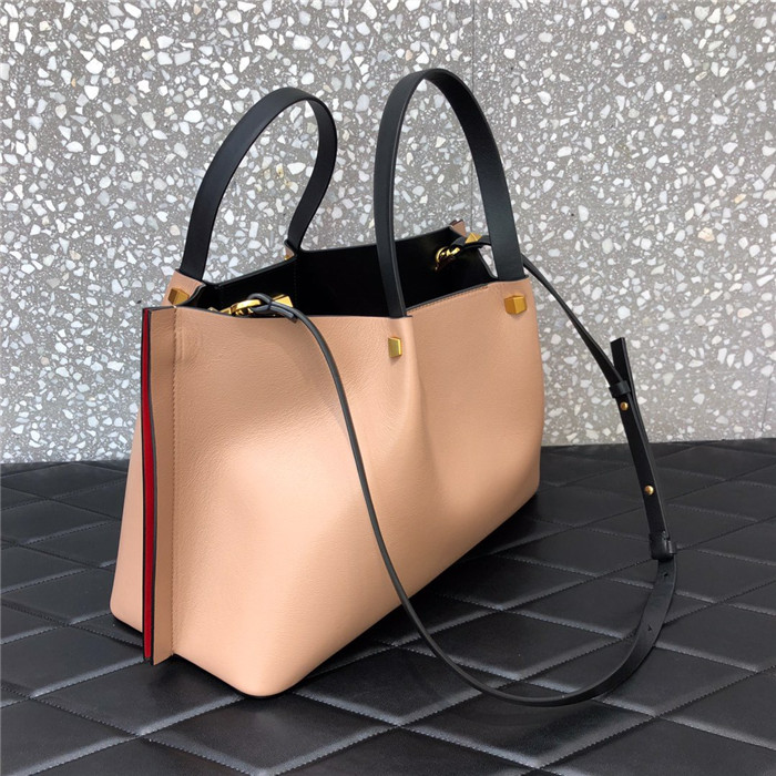 발렌티노 이스케이프백 미디움 B0990-3  신상