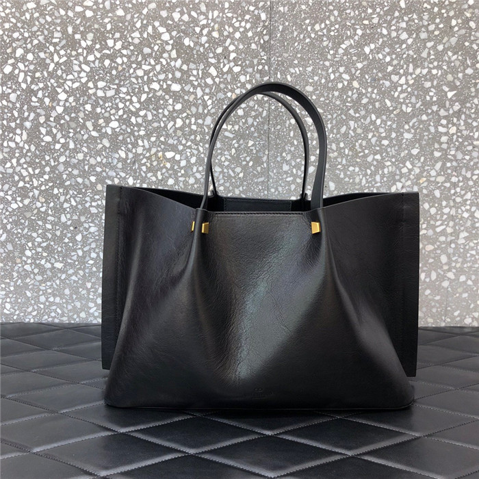 발렌티노 이스케이프백 미디움 B0990-4  신상