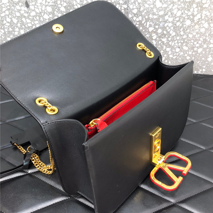 발렌티노 VLOCK 숄더백 미디움 B0027-2신상