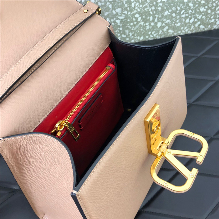 발렌티노 가라바니  브이링  토트&숄더백 B0036-2 신상