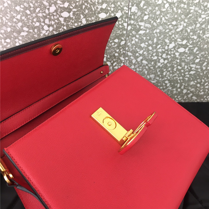 발렌티노 가라바니  브이링  미디움 토트&숄더백 B0018-4 신상