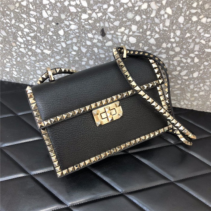 발렌티노 락스터드 숄더백 B0033-2 신상