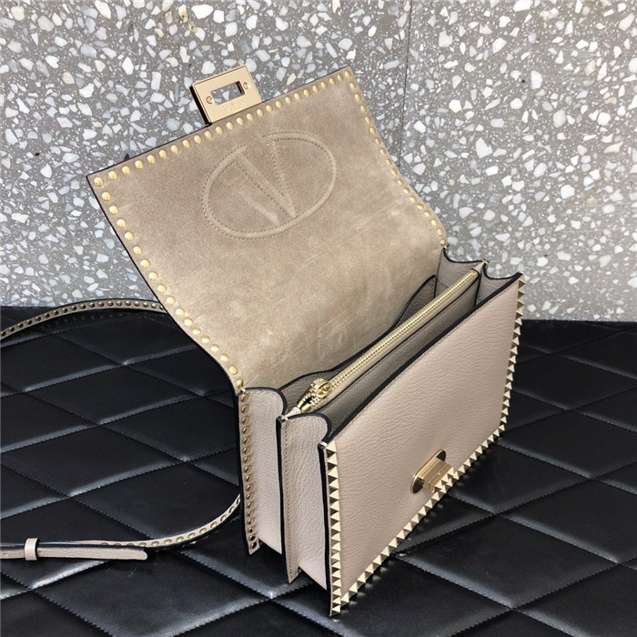 발렌티노 락스터드 토트&숄더백 B0044-4 신상