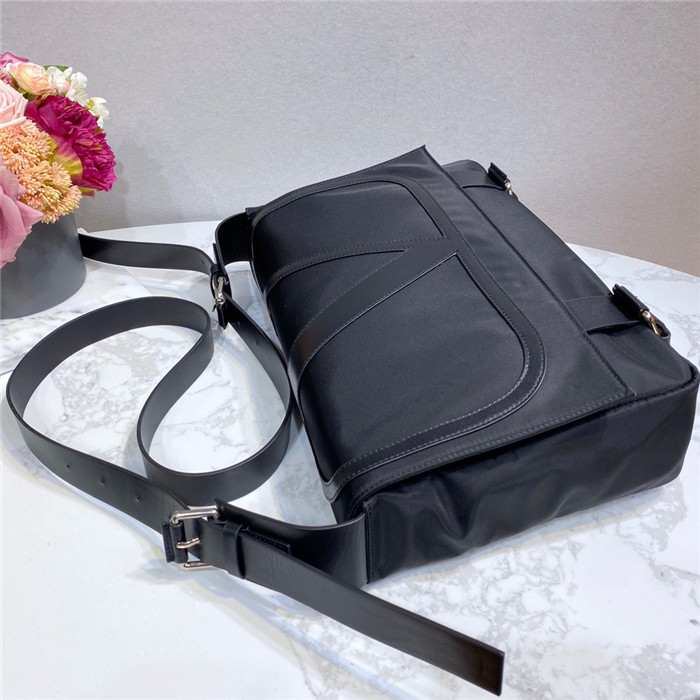 발렌티노 남성용 크로스백 V40911 2020/신상