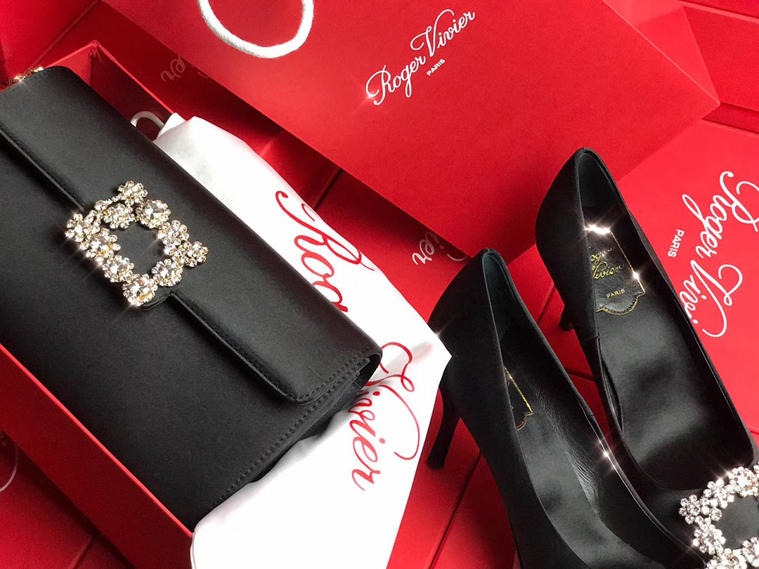 로저비비에 플라워 새틴 클러치&숄더 24CM R30440