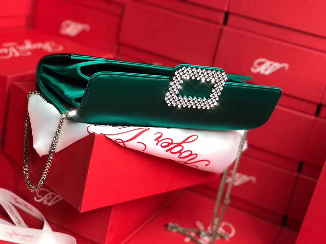 로저비비에 실크 소프트 클러치 체인숄더 24CM R50025