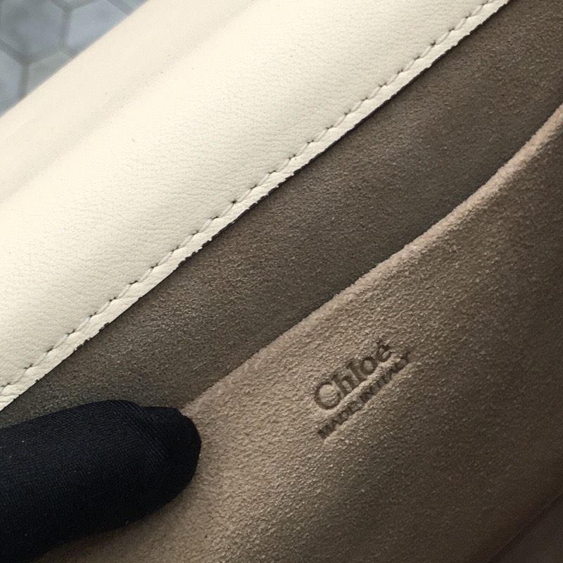 끌로에 나일 토드&숄더백 24CM   C80920