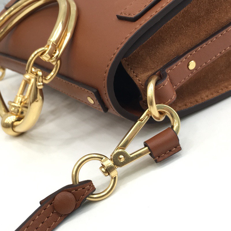 끌로에 나일 토드&숄더백 24CM C80920