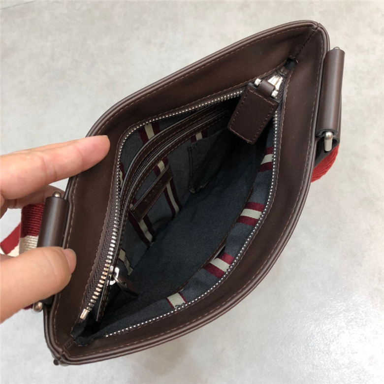 발리 남성용 숄더백 B8332