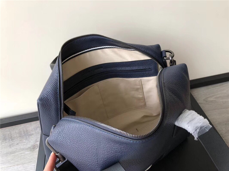 발리 남성용 토트&숄더백 B8791-1 신상