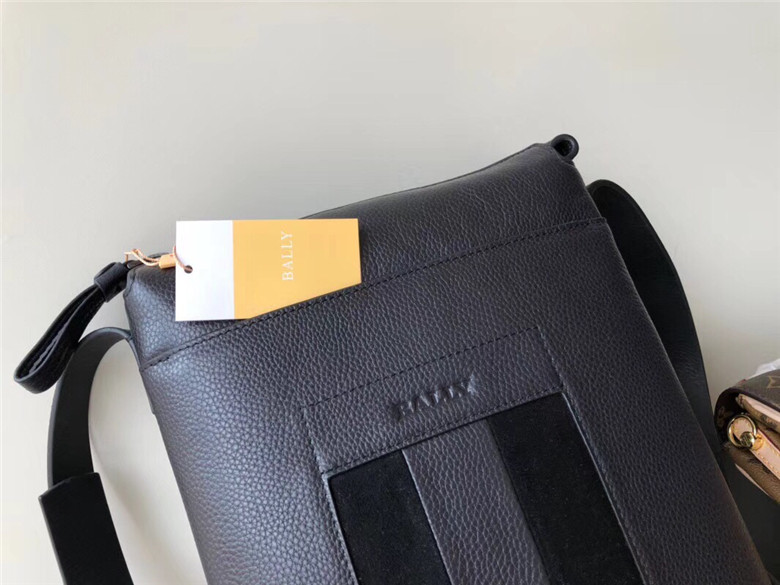 발리 남성용 숄더백 B8526 신상