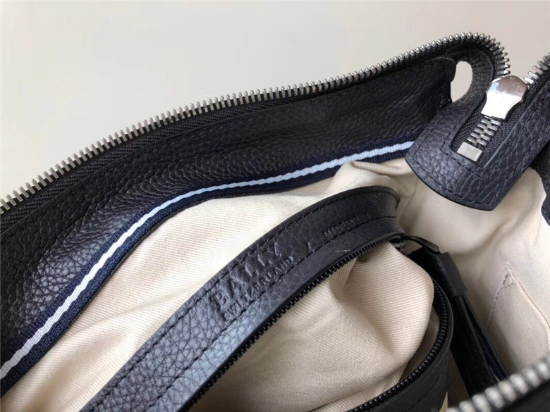 발리 남성용 숄더백 B8526 신상