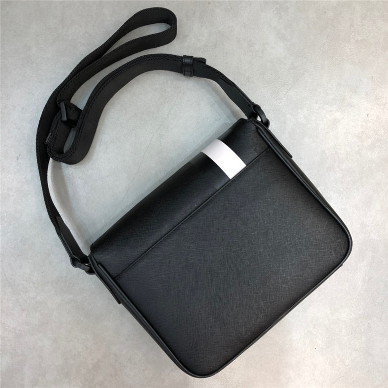 발리 남성용 숄더백 8040-1 신상