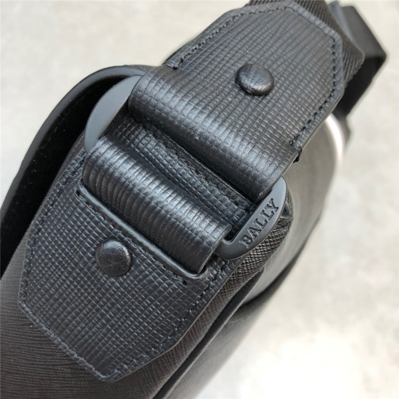 발리 남성용 숄더백 8040-1 신상