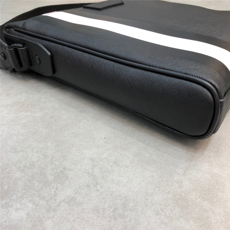 발리 남성용 숄더백 5040-1 신상