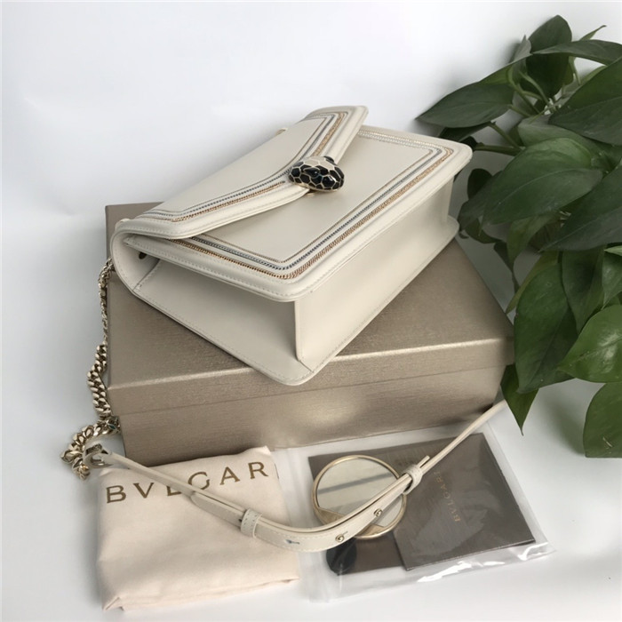 불가리 세르펜티 다이아몬드 블라스트 체인 숄더백 BV28656-2신상