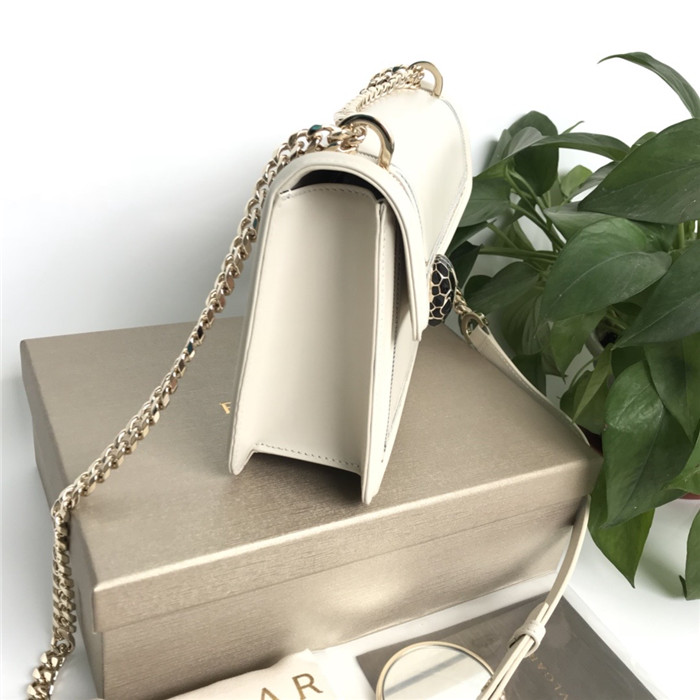 불가리 세르펜티 다이아몬드 블라스트 체인 숄더백 BV28656-2신상