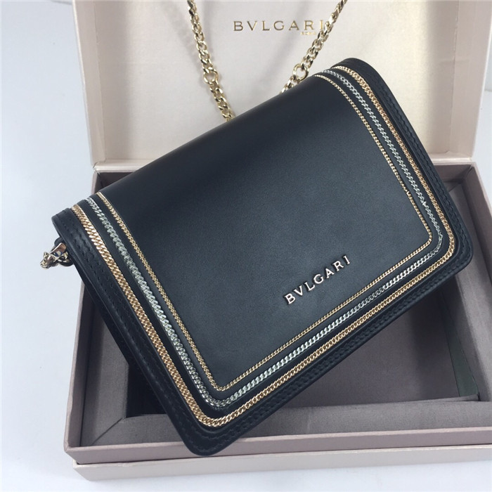 불가리 세르펜티 다이아몬드 블라스트 미니 체인 숄더백 BV28655-1 신상