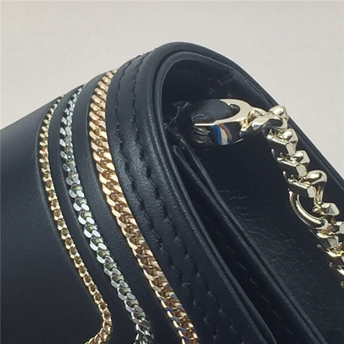 불가리 세르펜티 다이아몬드 블라스트 미니 체인 숄더백 BV28655-1 신상