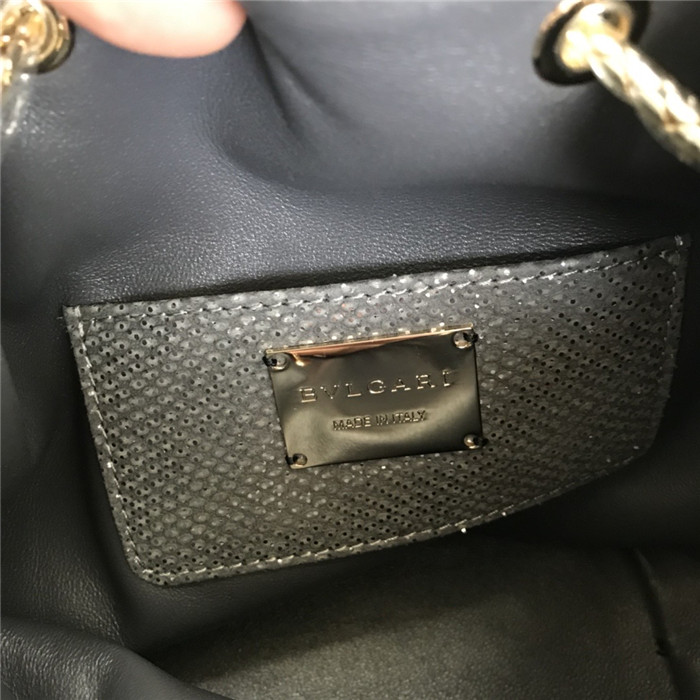 불가리 세르펜티 포에버 버킷백 BV288625-2 신상