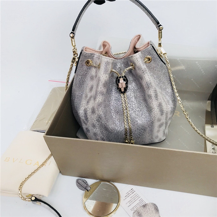 불가리 세르펜티 포에버 버킷백 BV288625-3 신상