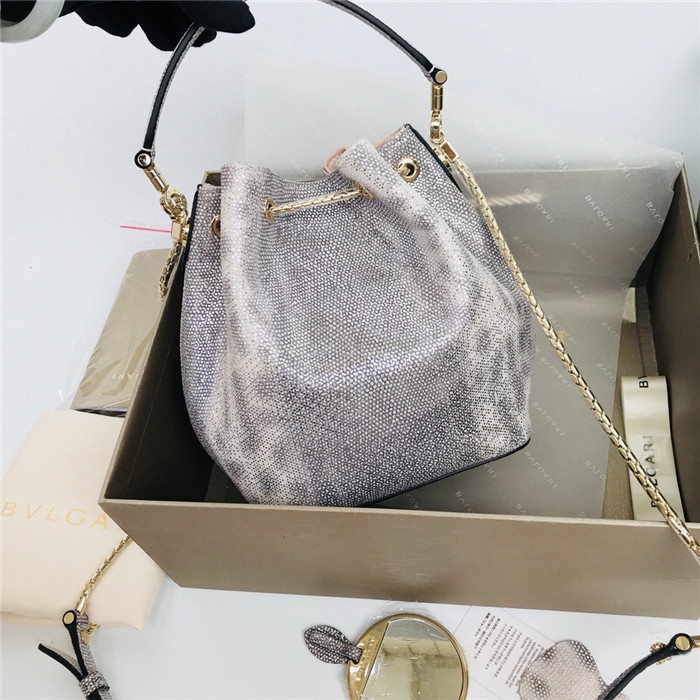 불가리 세르펜티 포에버 버킷백 BV288625-3 신상