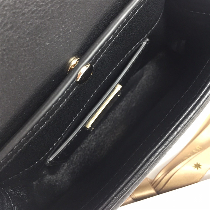 불가리 세르펜티 카보숑 미니 숄더백 BV288760-1 신상