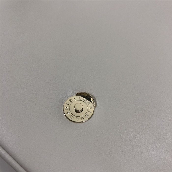 불가리 세르펜티 카보숑 라지 숄더백 BV287984-1 신상