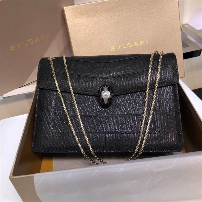 불가리 세르펜티 숄더백 BV35106 신상