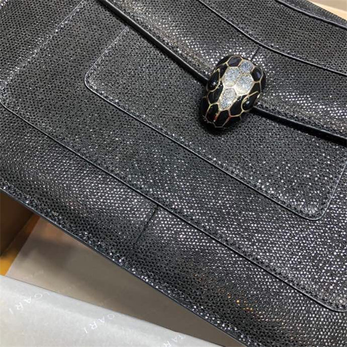 불가리 세르펜티 숄더백 BV35106 신상