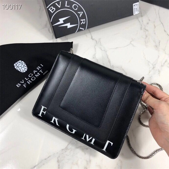 불가리 세르펜티 포에버 숄더백 BV34559-1 신상