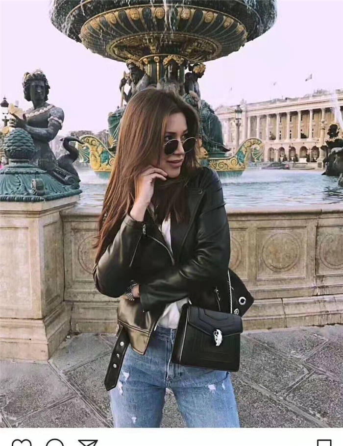 불가리 세르펜티 포에버 숄더백 BV506691-1 (인기상품)