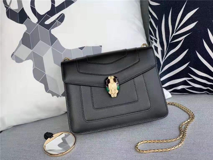 불가리 세르펜티 포에버 숄더백 BV506691-1 (인기상품)