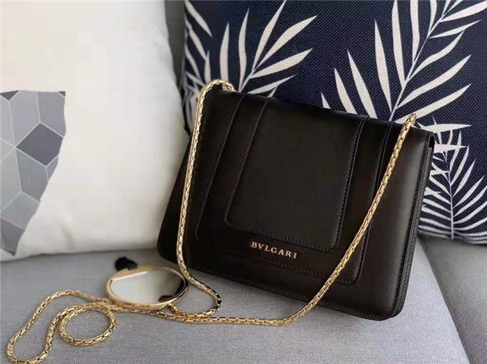 불가리 세르펜티 포에버 숄더백 BV506691-1 (인기상품)