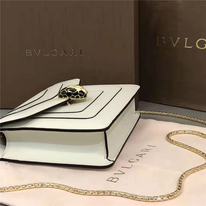 불가리 세르펜티 포에버 숄더백 BV506691-2 (인기상품)