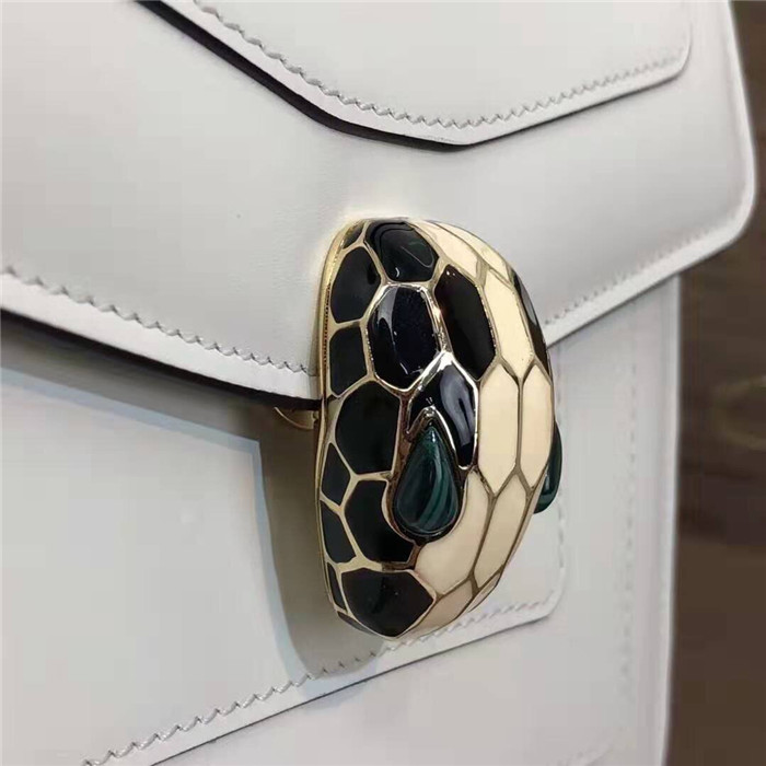 불가리 세르펜티 포에버 숄더백 BV506691-2 (인기상품)