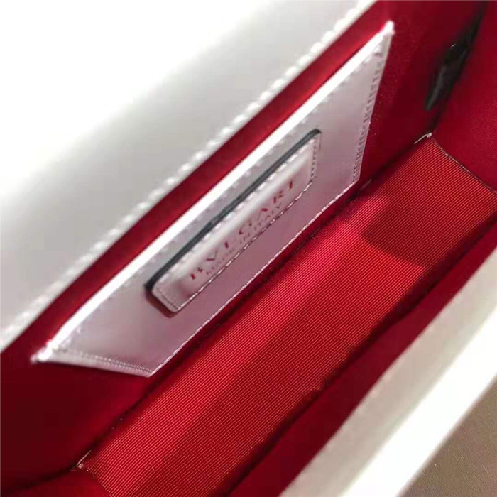 불가리 세르펜티 포에버 숄더백 BV506691-2 (인기상품)