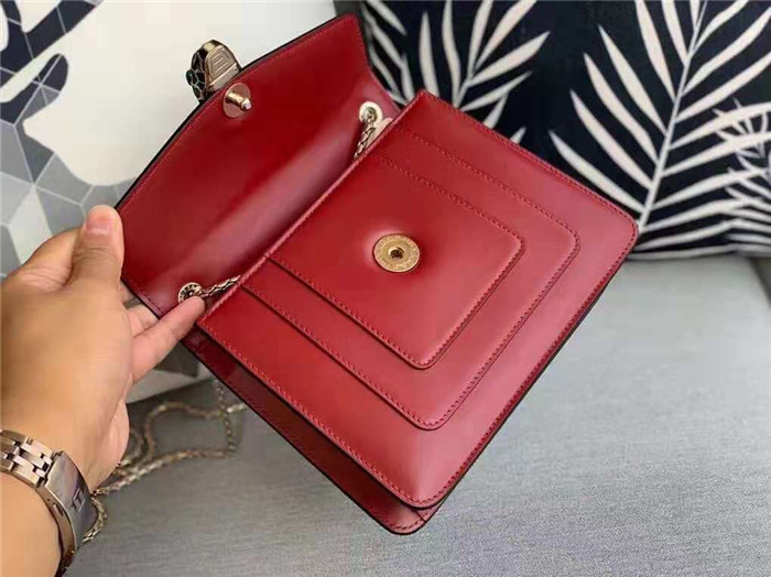 불가리 세르펜티 포에버 숄더백 BV506691-4 (인기상품)