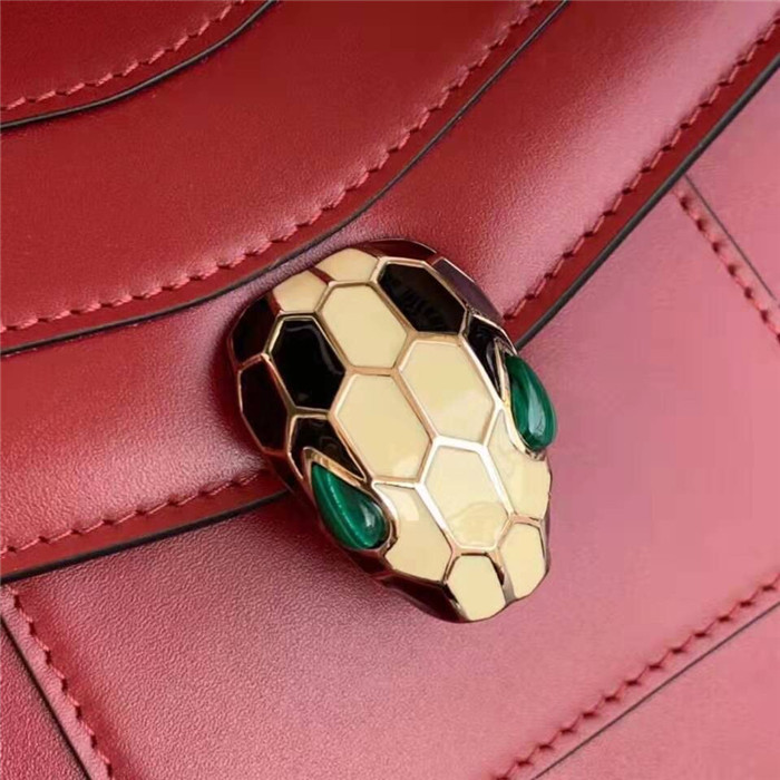 불가리 세르펜티 포에버 숄더백 BV506691-4 (인기상품)