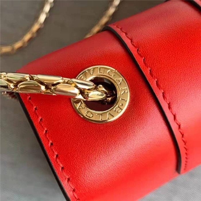 불가리 세르펜티 포에버 숄더백 BV506691-6 (인기상품)