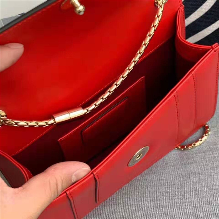 불가리 세르펜티 포에버 숄더백 BV506691-6 (인기상품)