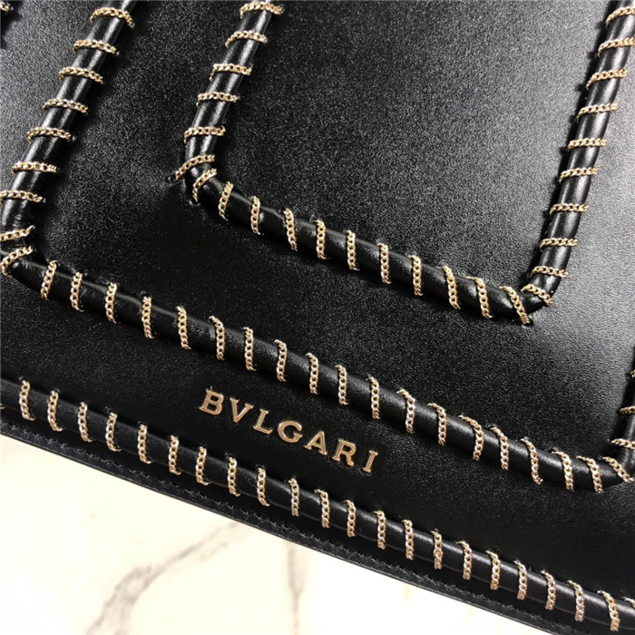 불가리 세르펜티 포에버 숄더백 BV507788-1 신상