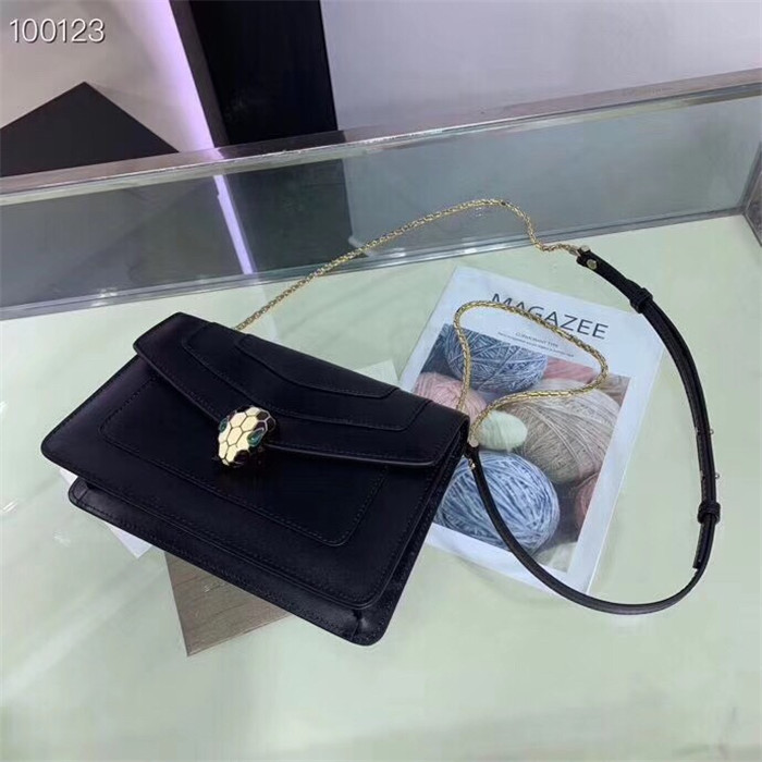 불가리 세르펜티 포에버 숄더백 BV39174-1 (인기상품)