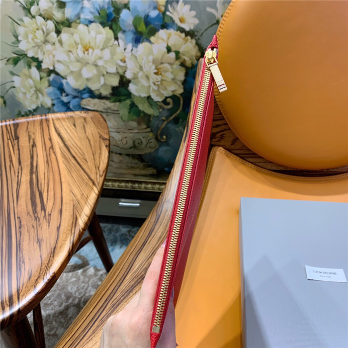 톰브라운 클러치 TB506910-1