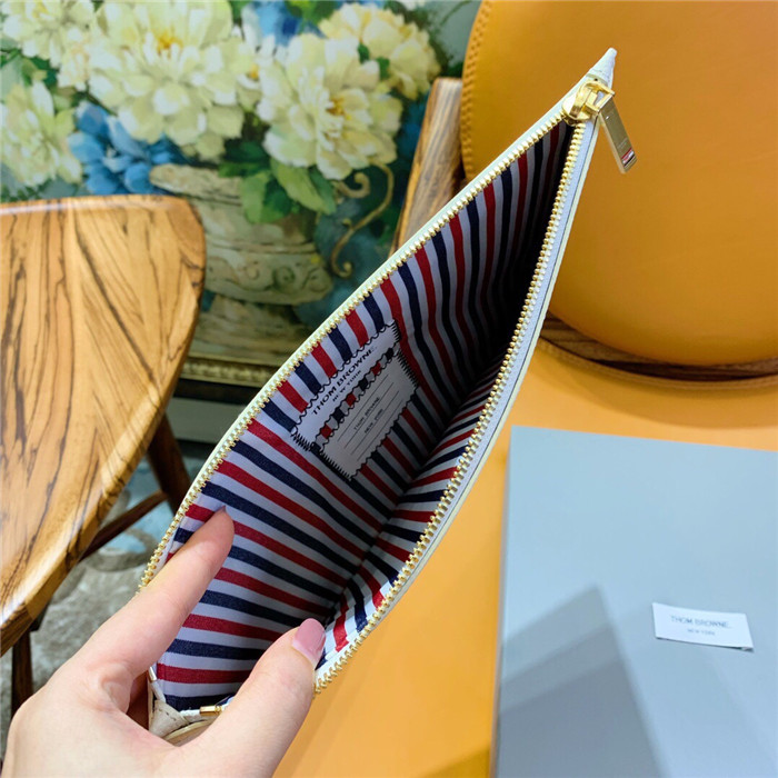 톰브라운 클러치 TB506910-2